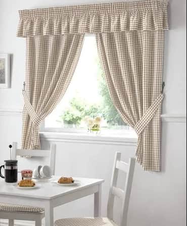Gingham Café Curtains - Image 3