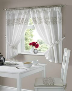 kitchen curtains